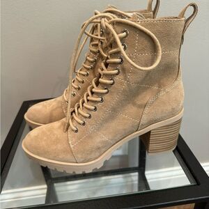 New Dolce Vita booties 7.5